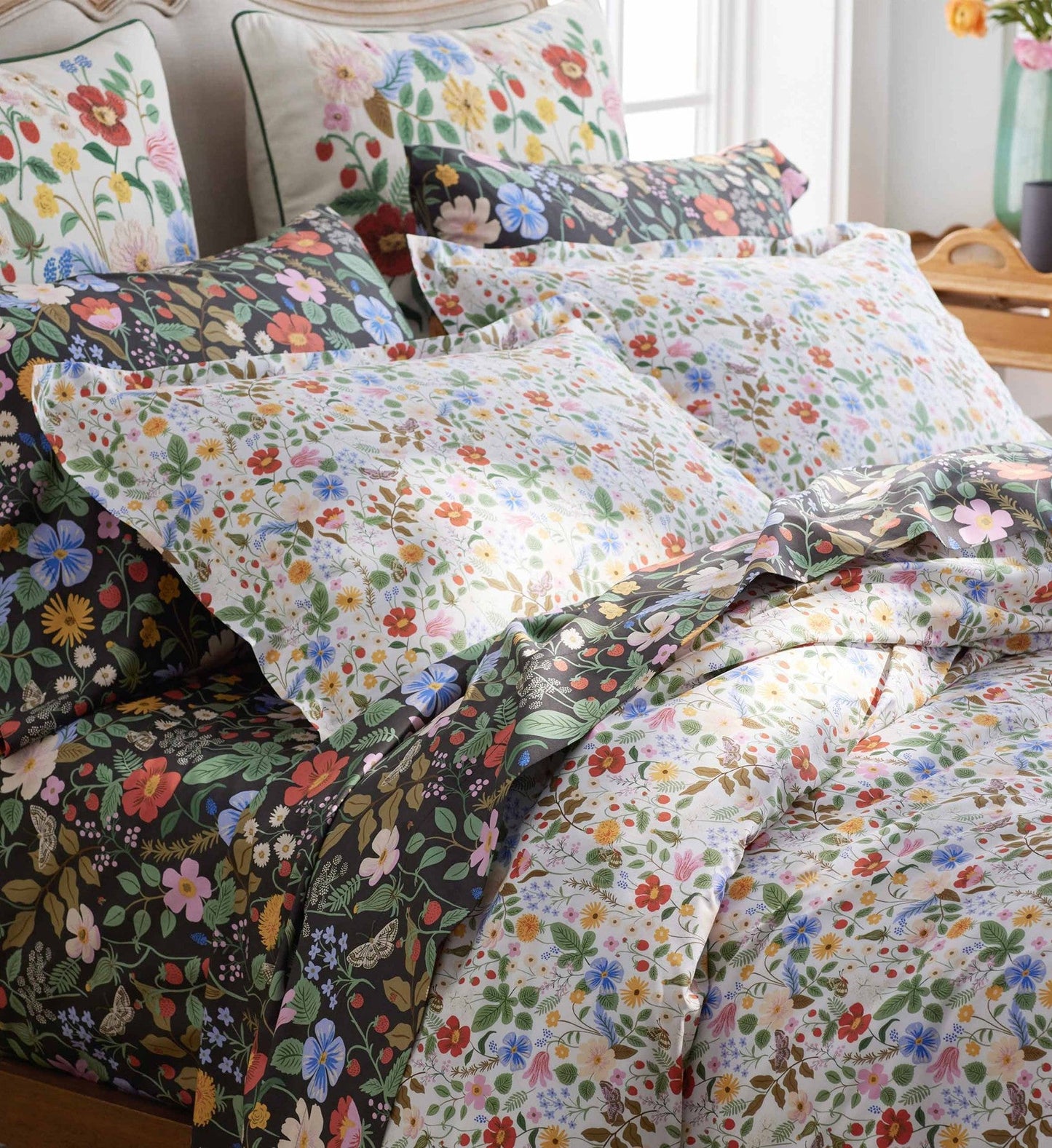 Percale Sheet Set - Strawberry Fields Black