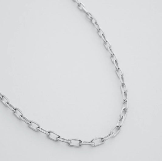 greta chain necklace