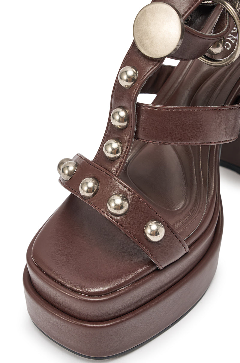 AKIRA GOLD EDIVA CHOCOLATE GLADIATOR CHUNKY SANDAL