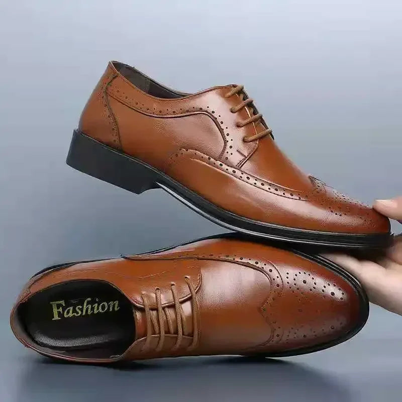 Casual Men Shoes Retro Brogue Shoe Non-slip Business Men Leather Shoe Breathable Lace-up Male Dress Footwear Comfortable Oxfords