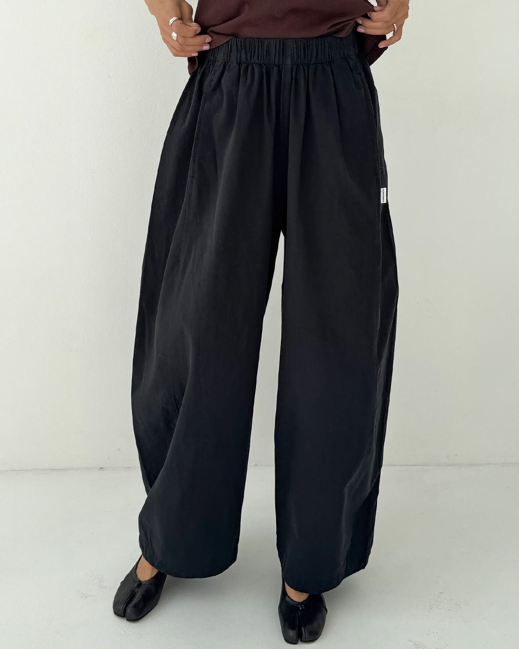 Parachute Pants - Black