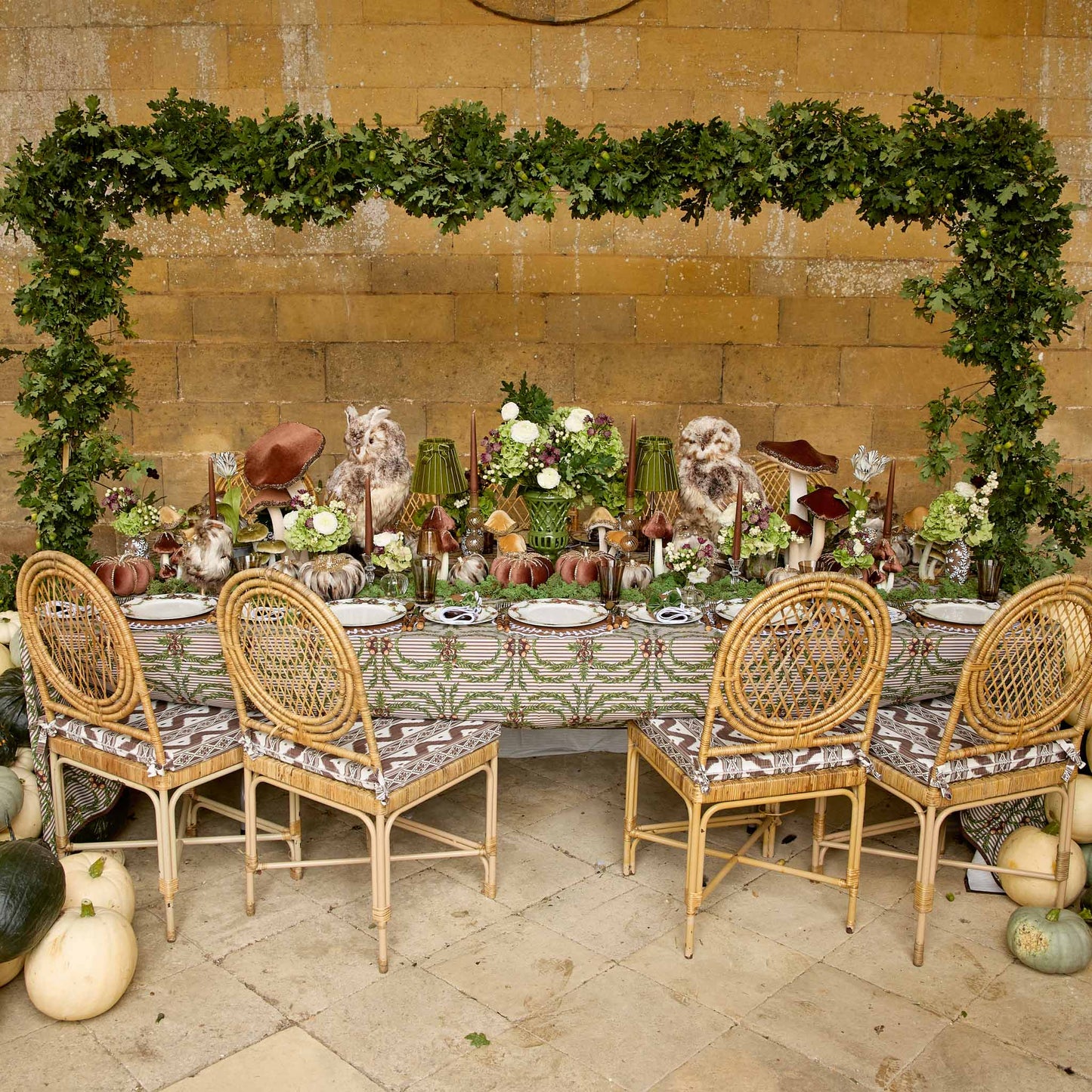 Acorn Garland Dinner Plate (Set of 4)