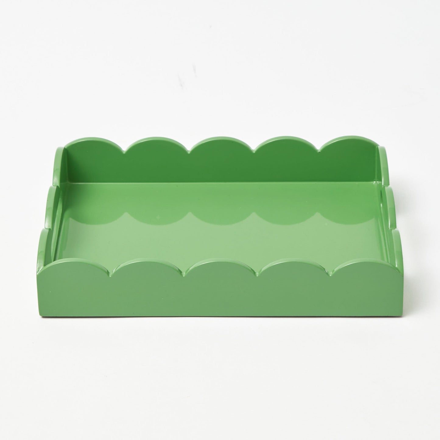 Green Small Scalloped Lacquer Tray