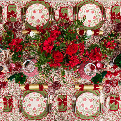 Chiara Red Garland Dinner Plates (Set of 4)
