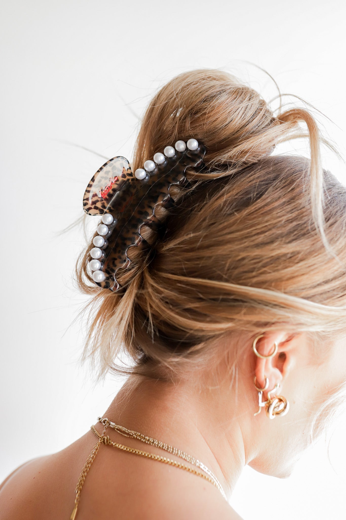 kaxi love is in the hair claw - oversized claw