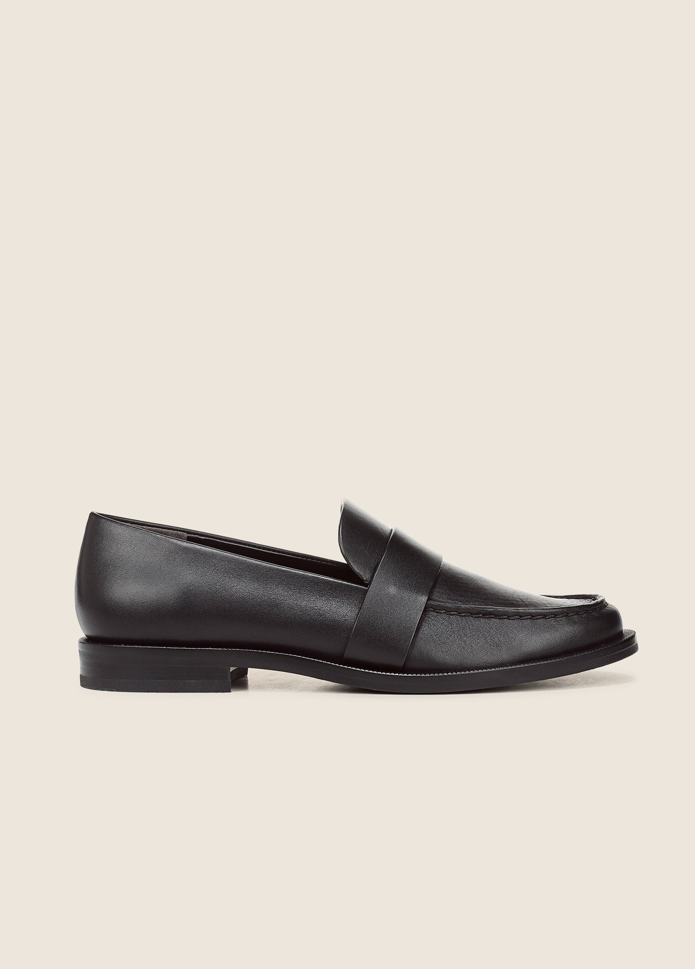 THE LOLA LOAFER