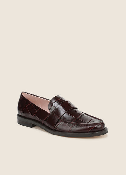 THE LOLA LOAFER