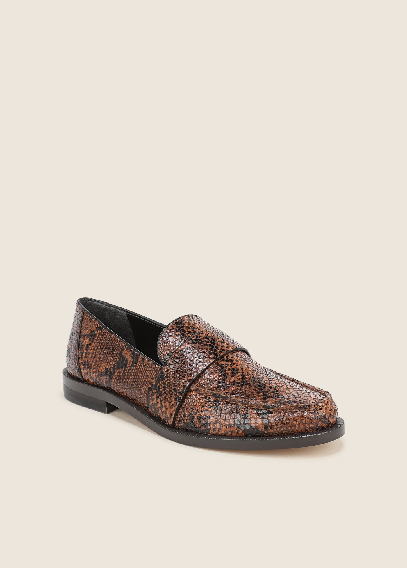 THE LOLA LOAFER
