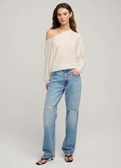 THE EFFORTLESS SWEATER