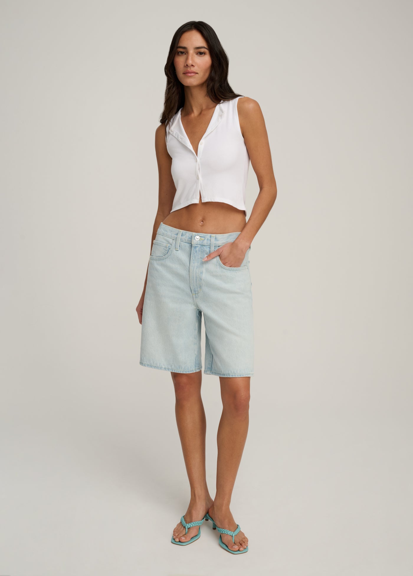 THE TOMMY LOW SLUNG BERMUDA