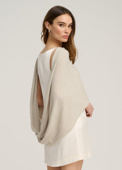 THE LIGHTWEIGHT KNIT WRAP SCARF