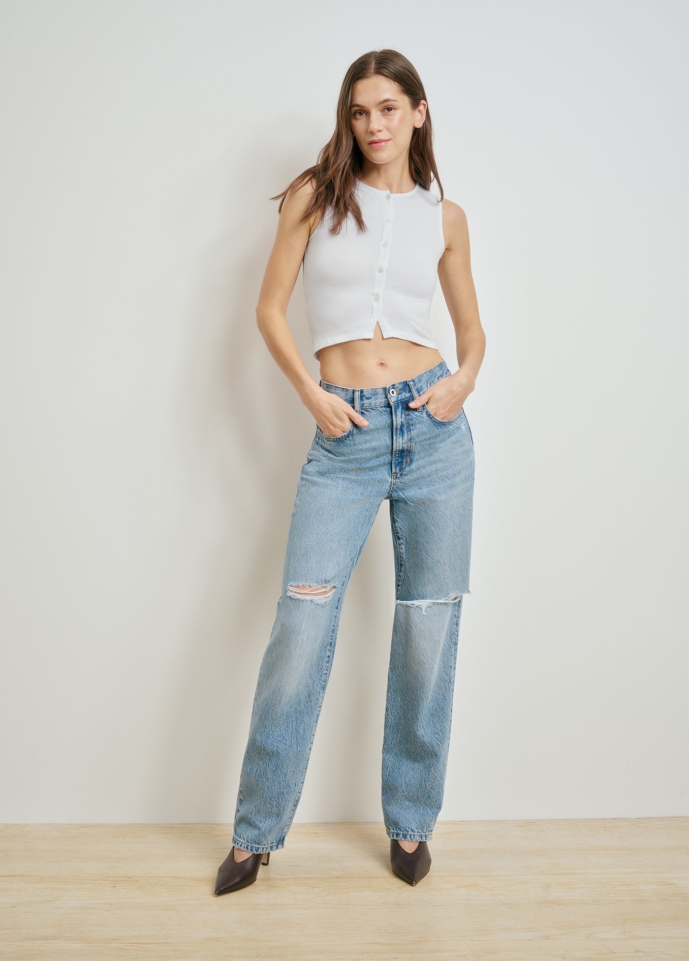 THE TOMMY LOW SLUNG STRAIGHT