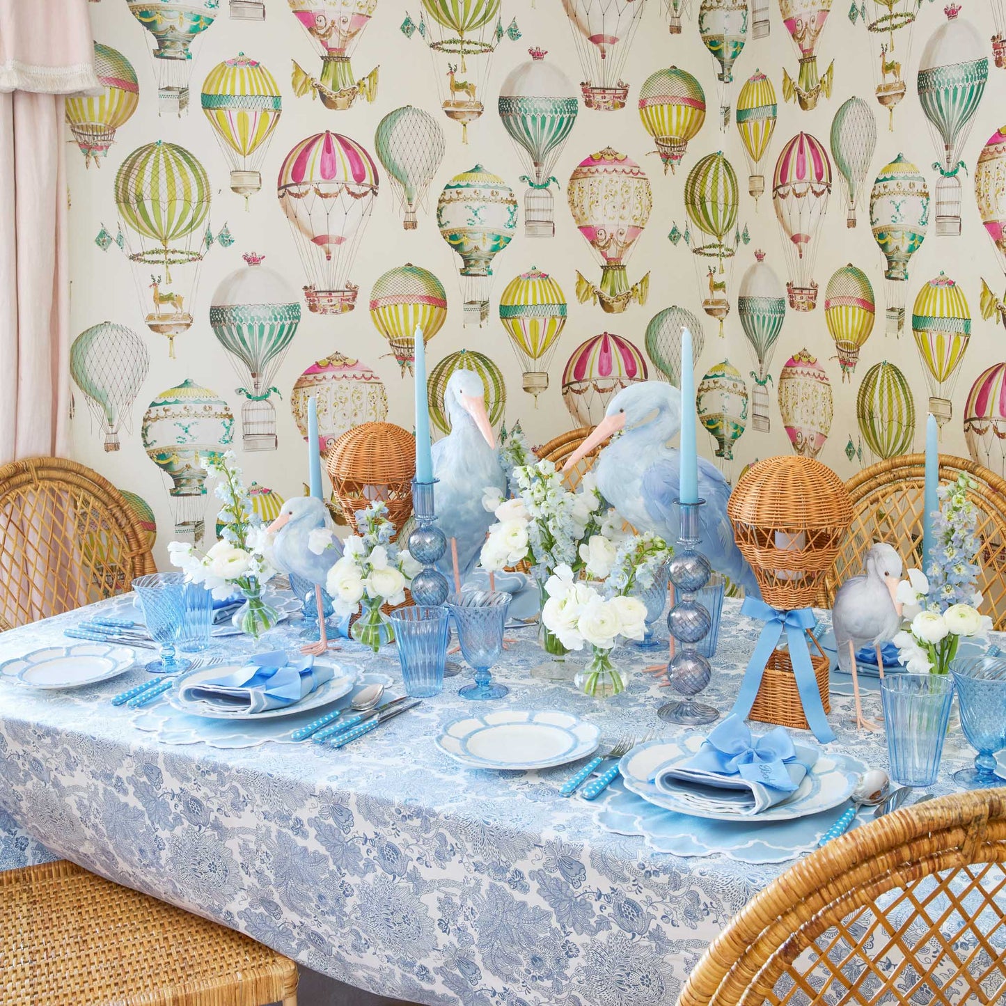 Hot Air Balloon Rechargeable Lamp with Blue Bow