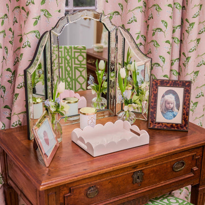 Soft Pink Small Scalloped Lacquer Tray
