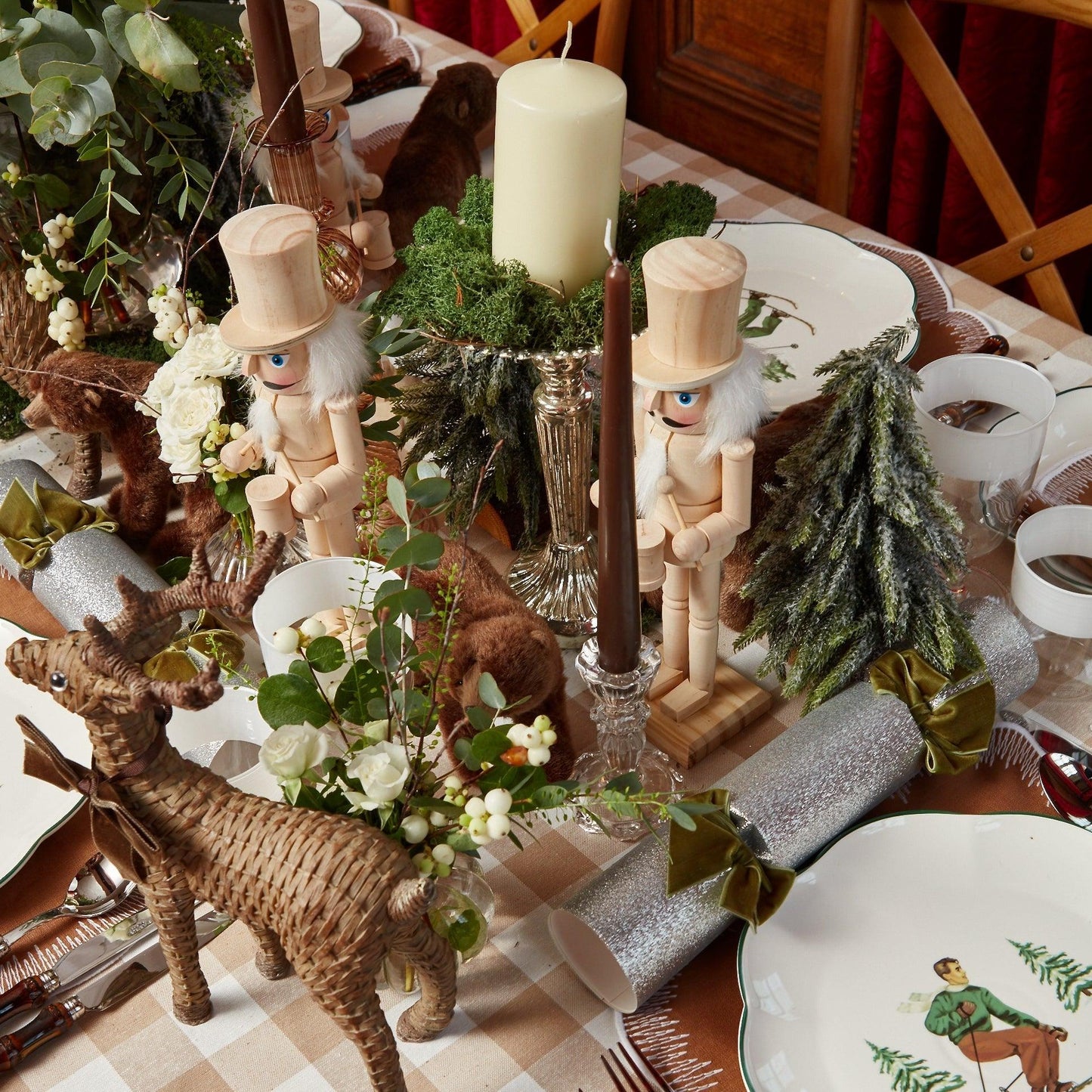 Lace Edge Candle Holders (Pair)