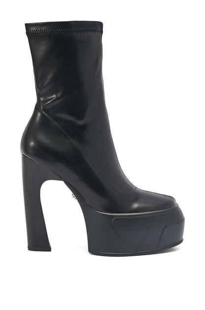 AKIRA GOLD OBSIDIAN BLACK CHUNKY PLATFORM BOOTIE