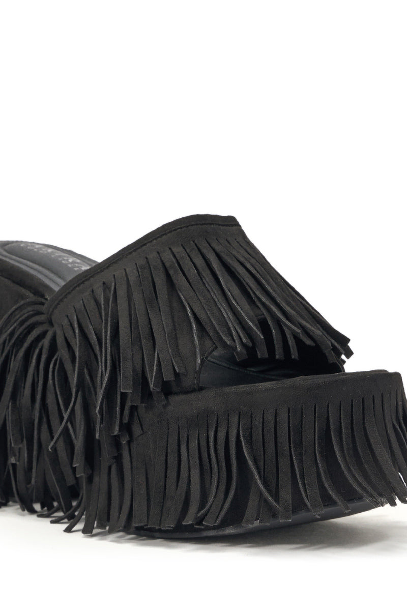 AKIRA GOLD RAMYA BLACK FRINGE PLATFORM SANDAL