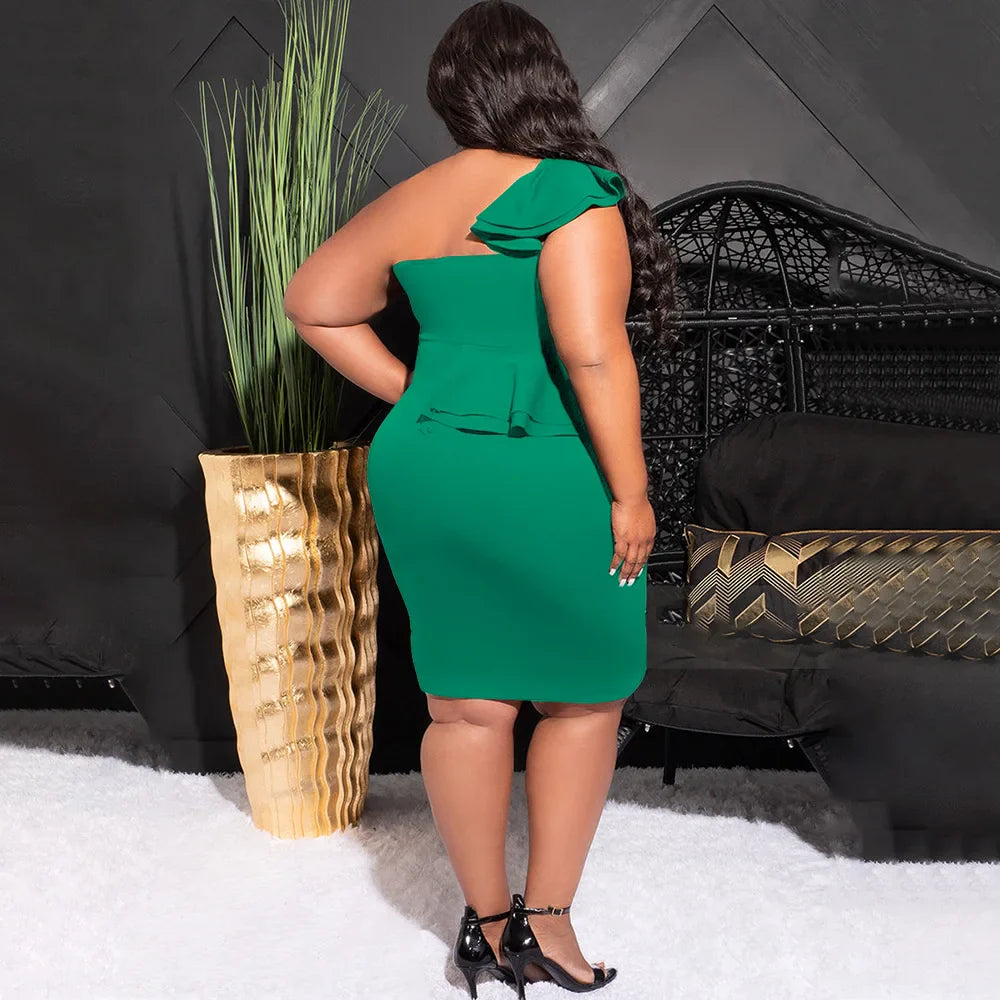CM.YAYA Plus Size Women Ruffles Shoulder Sleeveless Bodycon Midi Dress 2023 Fashion INS Curve Sexy Party Club Dresses Vestidos