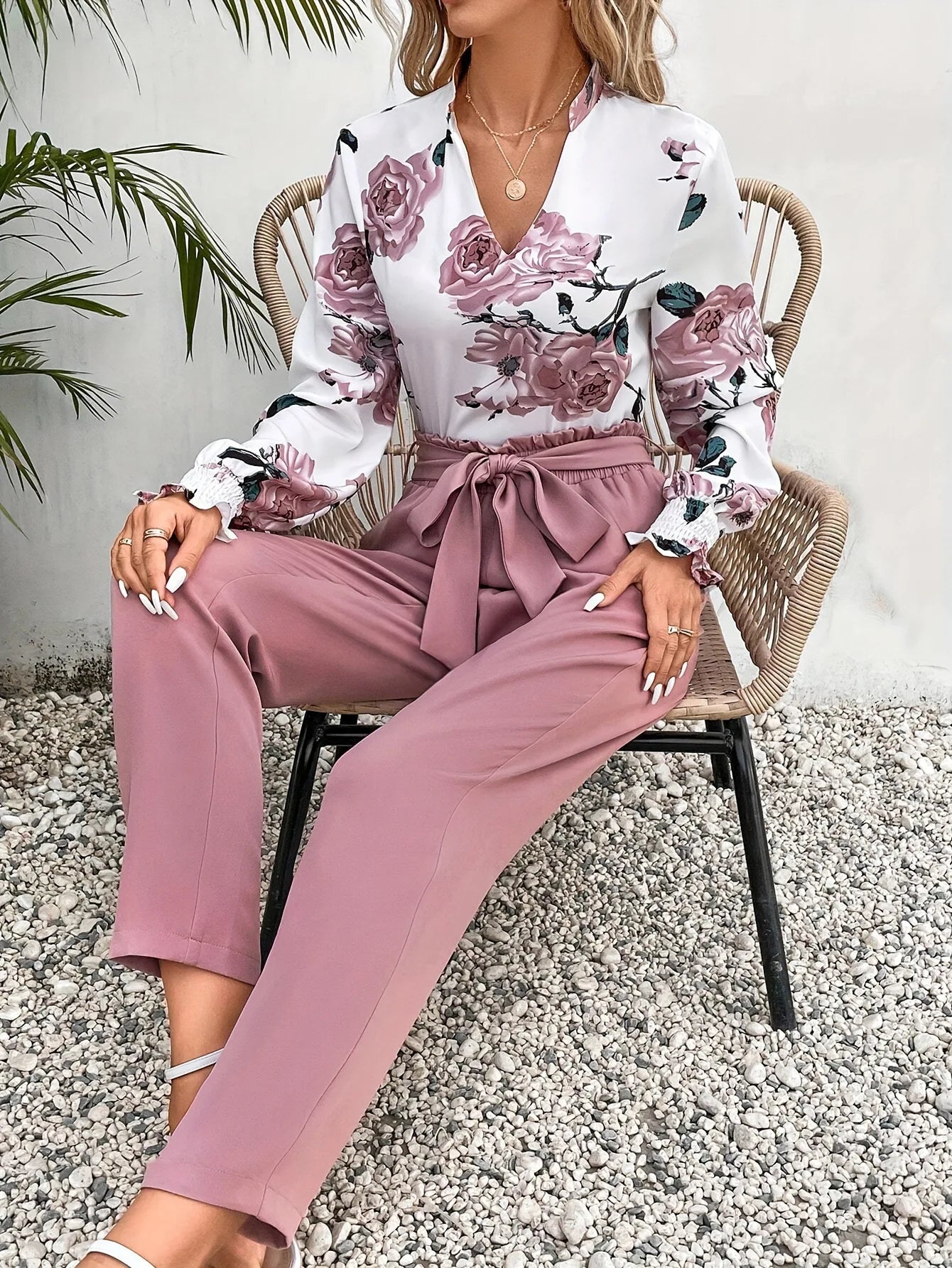 pink satin loose slimming casual pants for women, fashionable and high-end slim fit small leg pants