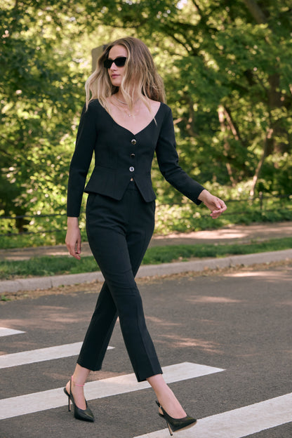 THE REVEAL BLAZER