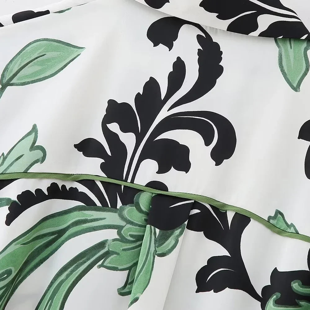 Spring and summer women's fashionable new style with belt printed shirt style dress