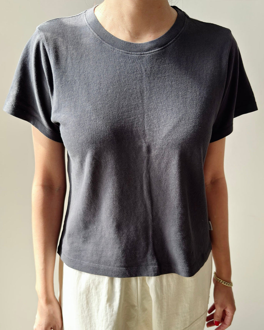 Airy Darling Tee - Carbon
