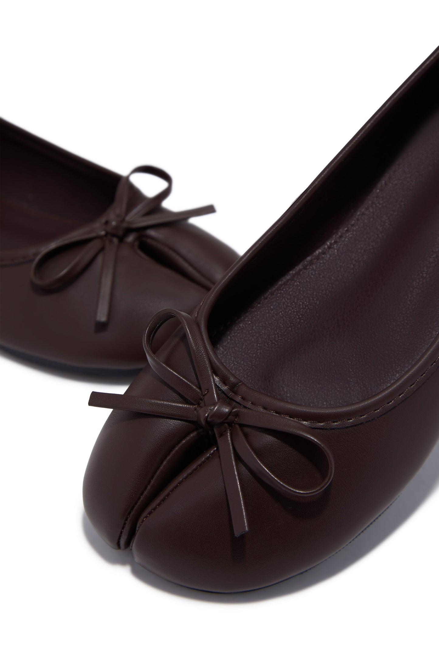 Zyra Split Toe Flats - Brown