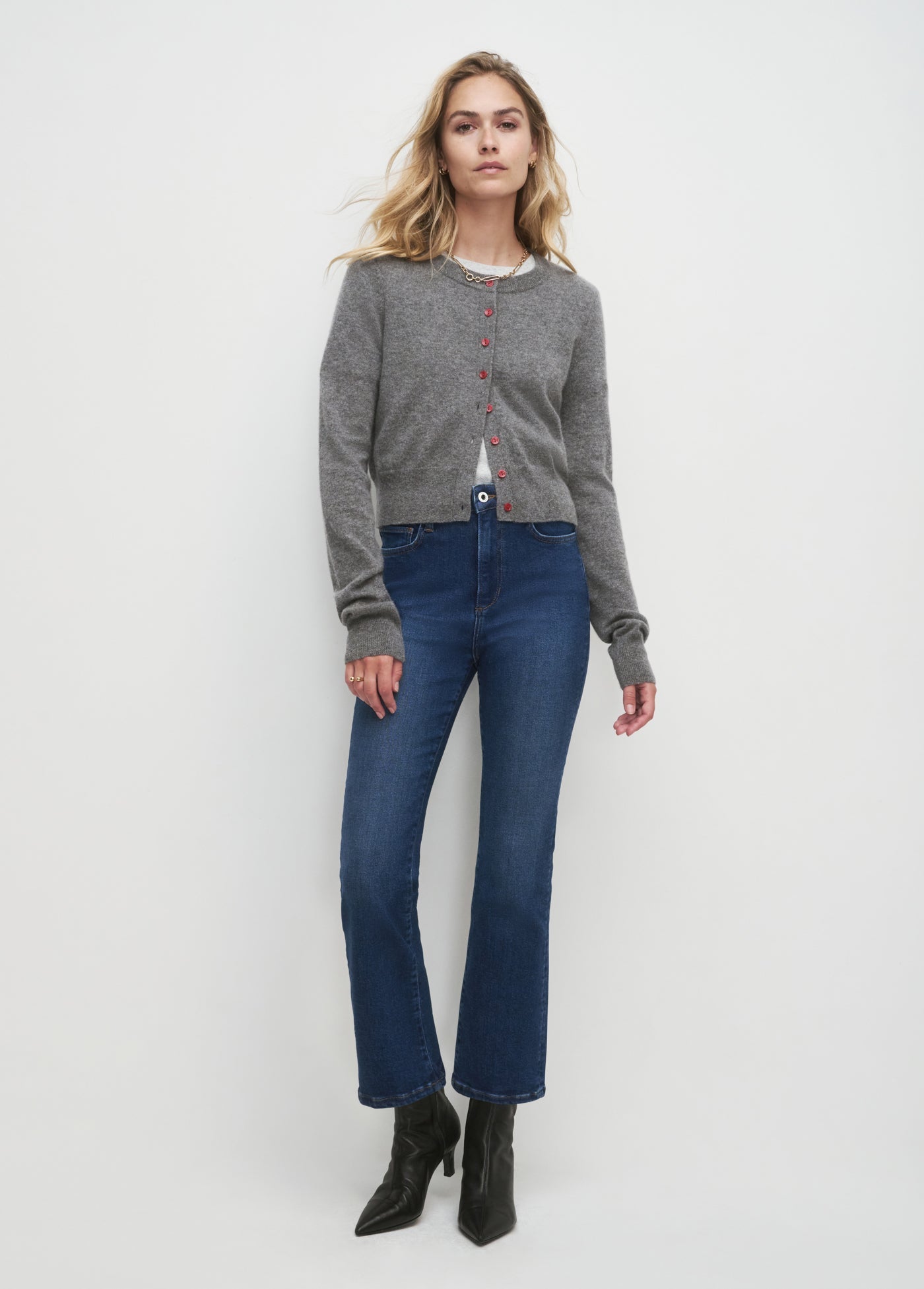 THE ERIN MID RISE CROP BOOT