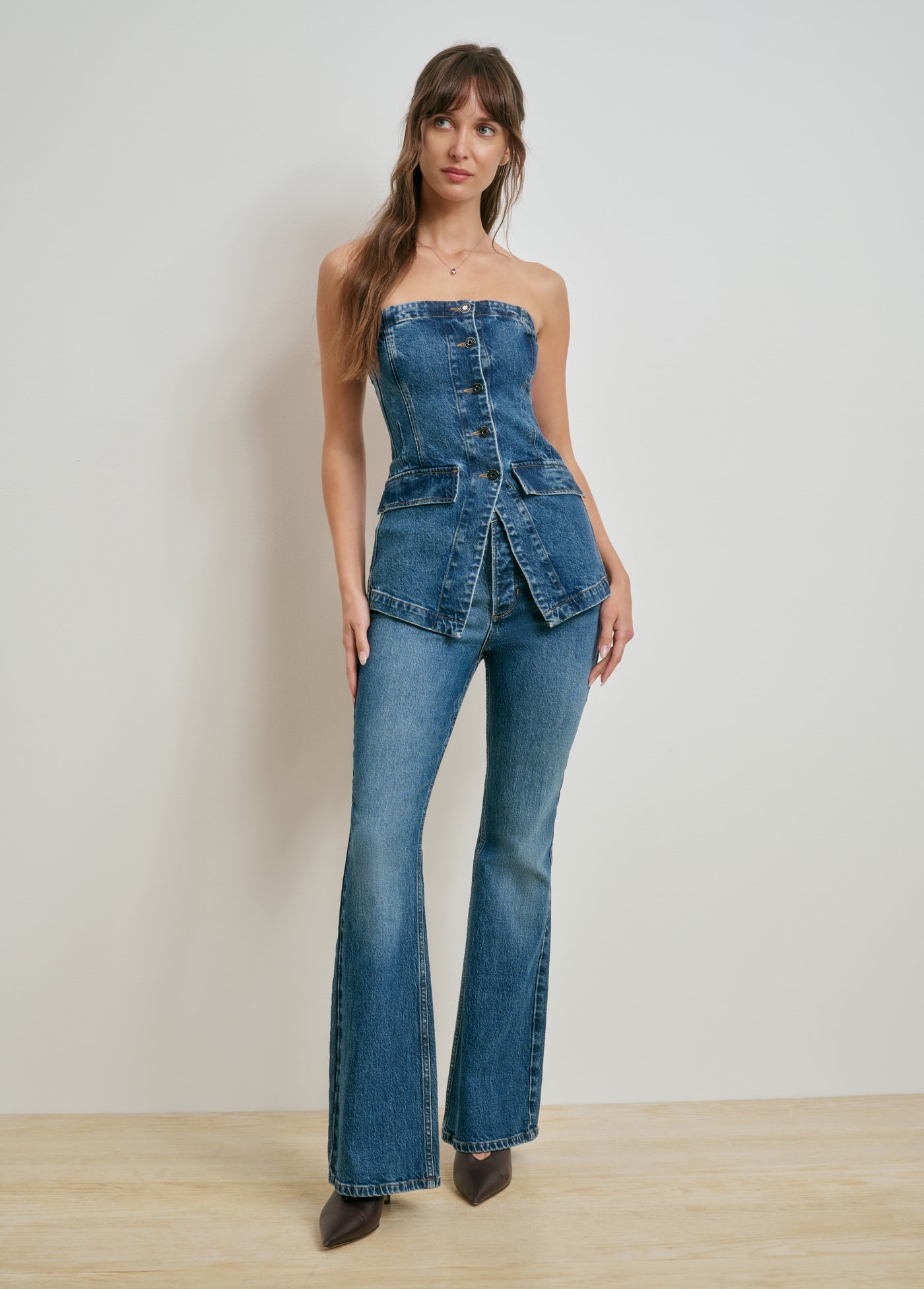 THE MAURICE MID RISE FLARE