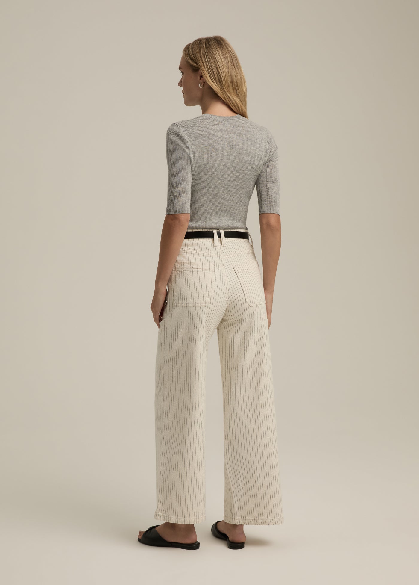 THE AMELIA CREWNECK TOP