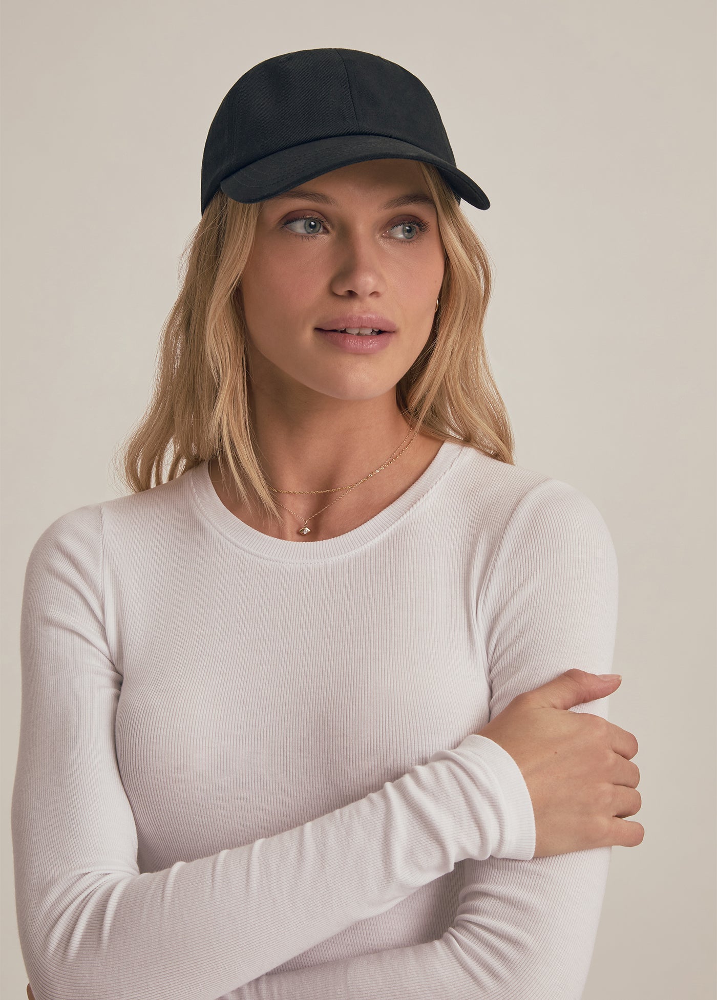 THE BASEBALL CAP WITH LEATHER STRAP