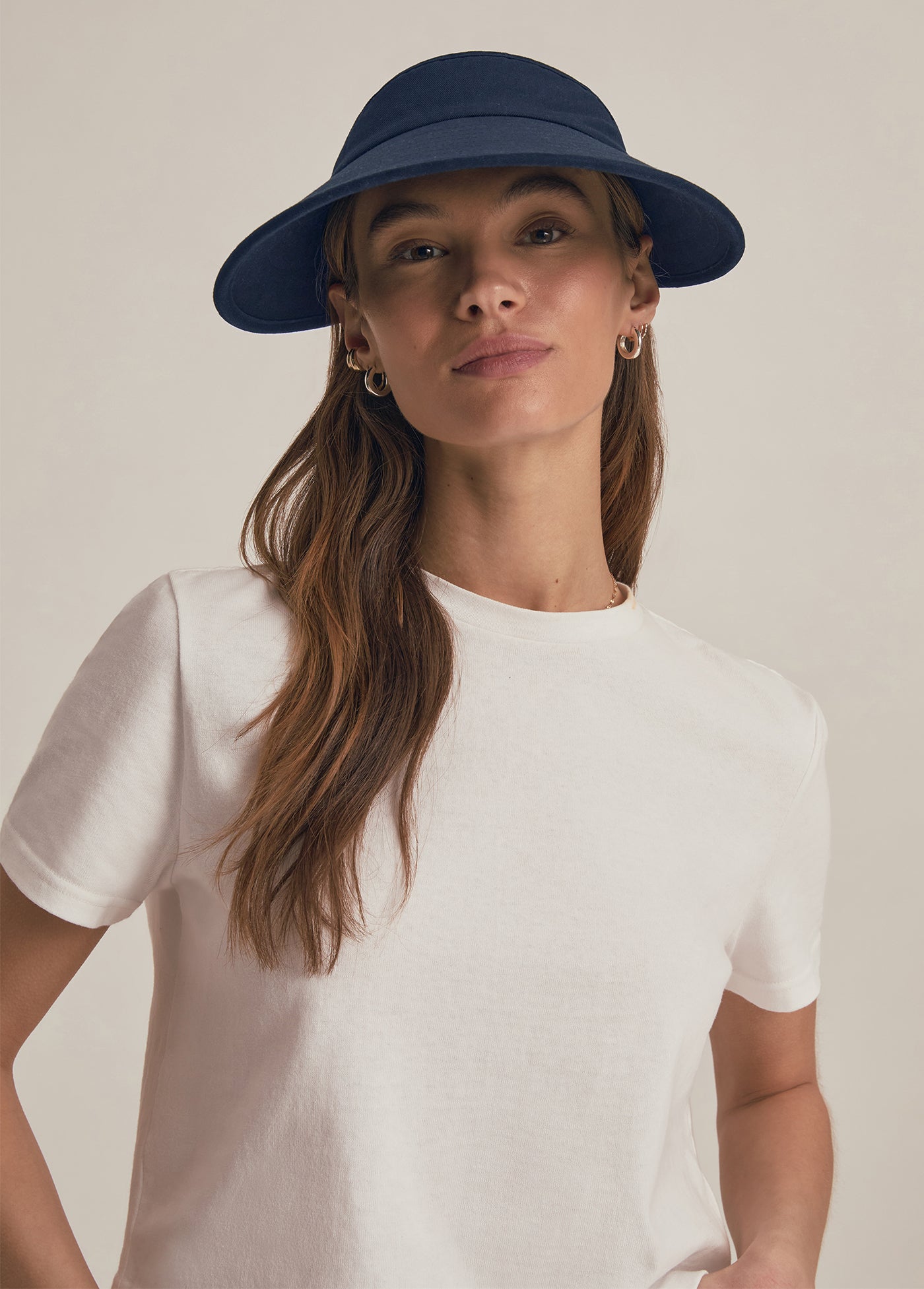 VISOR WITH EMBROIDERED LOGO