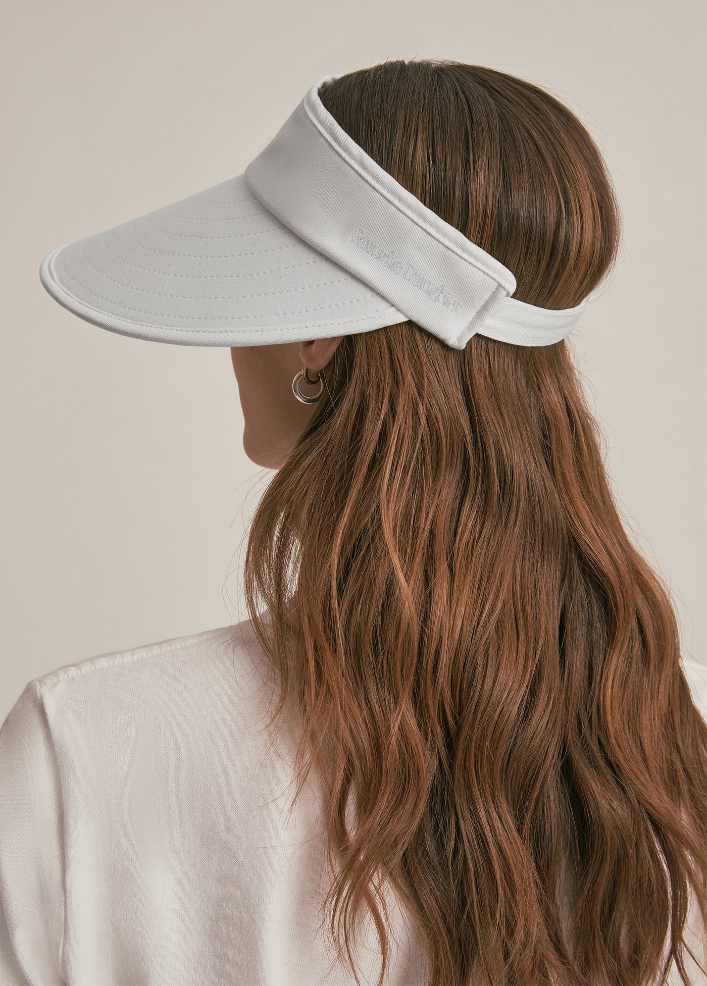 VISOR WITH EMBROIDERED LOGO