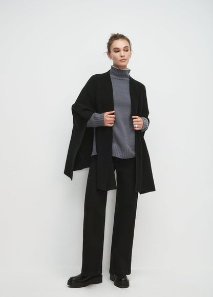 THE FAVORITE PONCHO