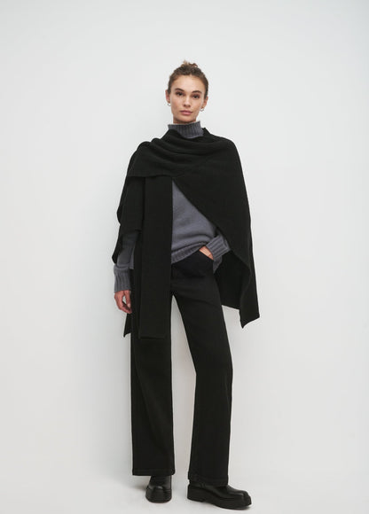 THE FAVORITE PONCHO