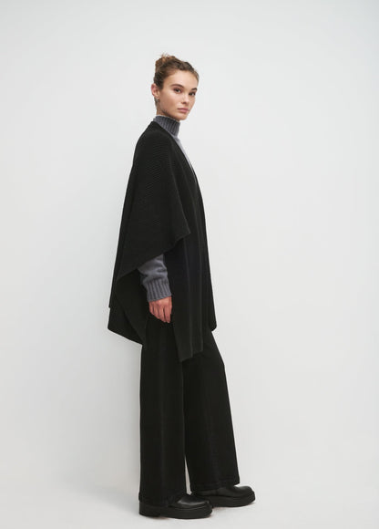 THE FAVORITE PONCHO