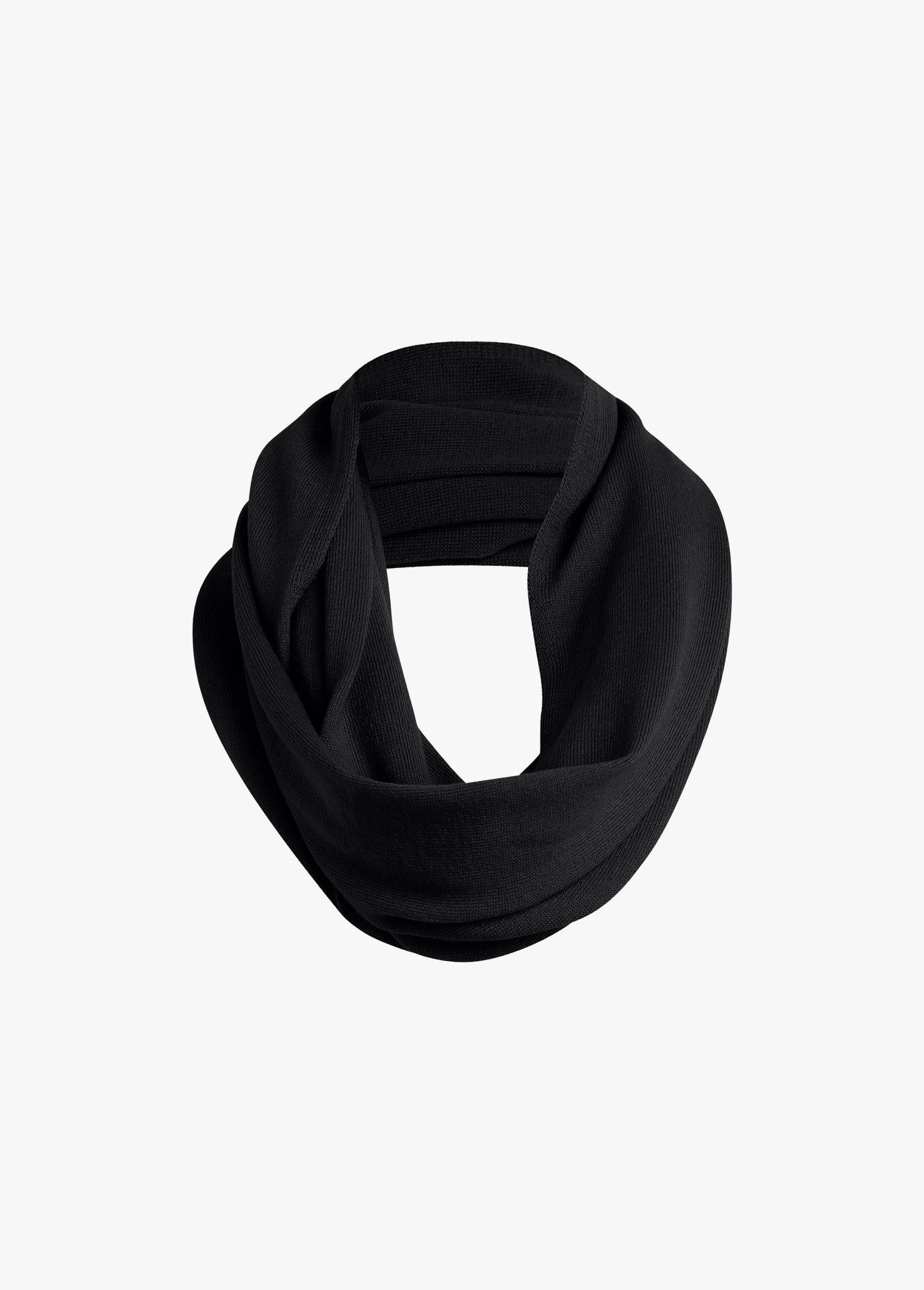 THE LIGHTWEIGHT KNIT WRAP SCARF