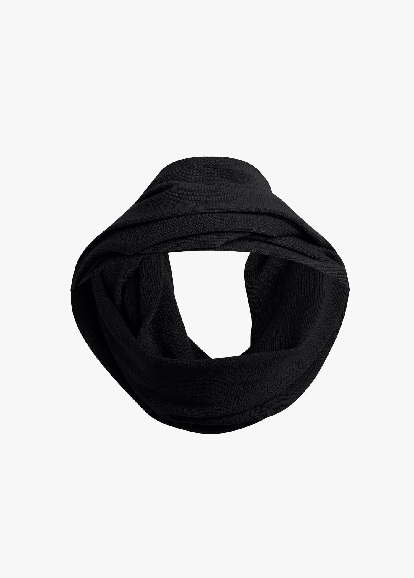 THE LIGHTWEIGHT KNIT WRAP SCARF