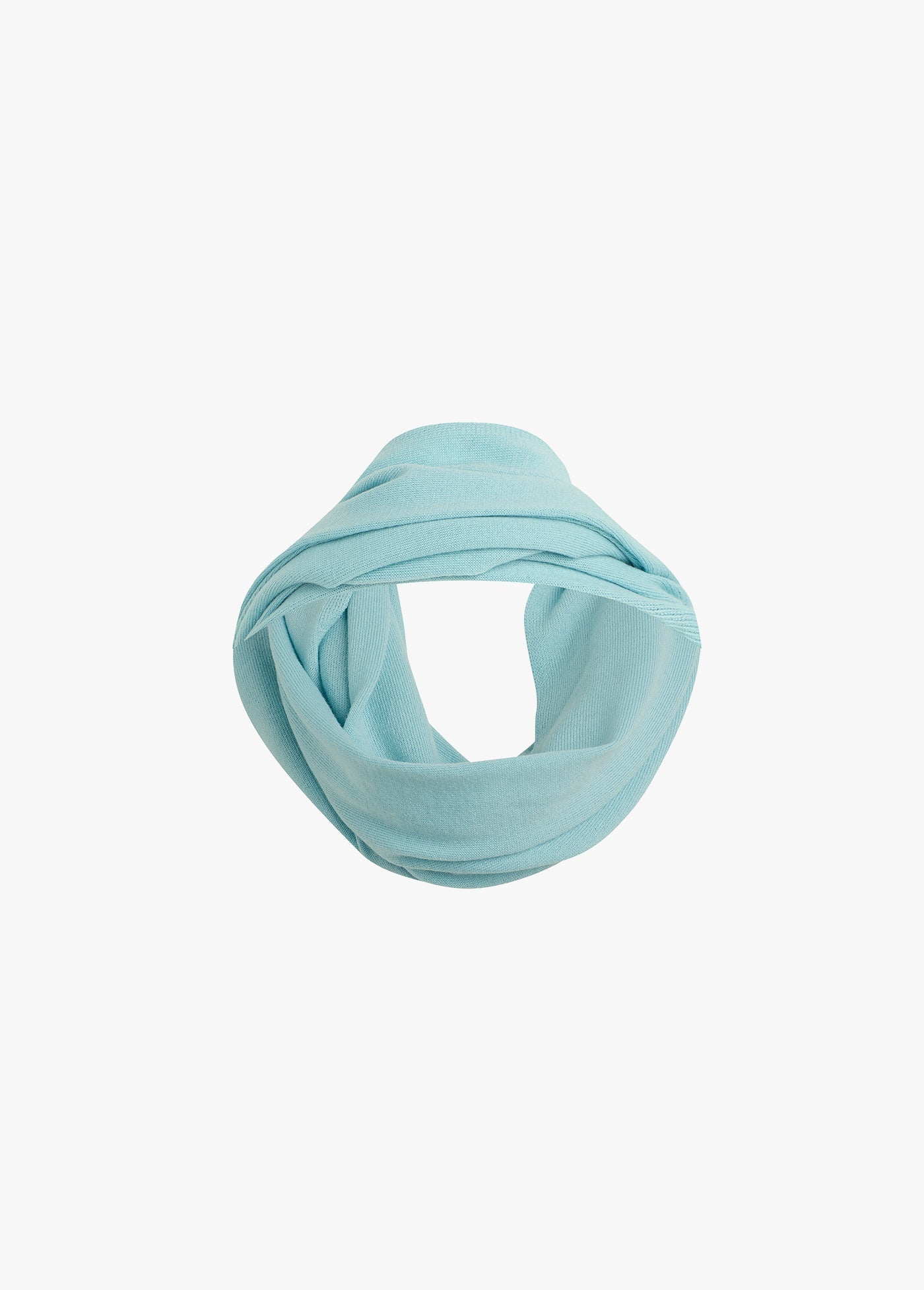 THE LIGHTWEIGHT KNIT WRAP SCARF