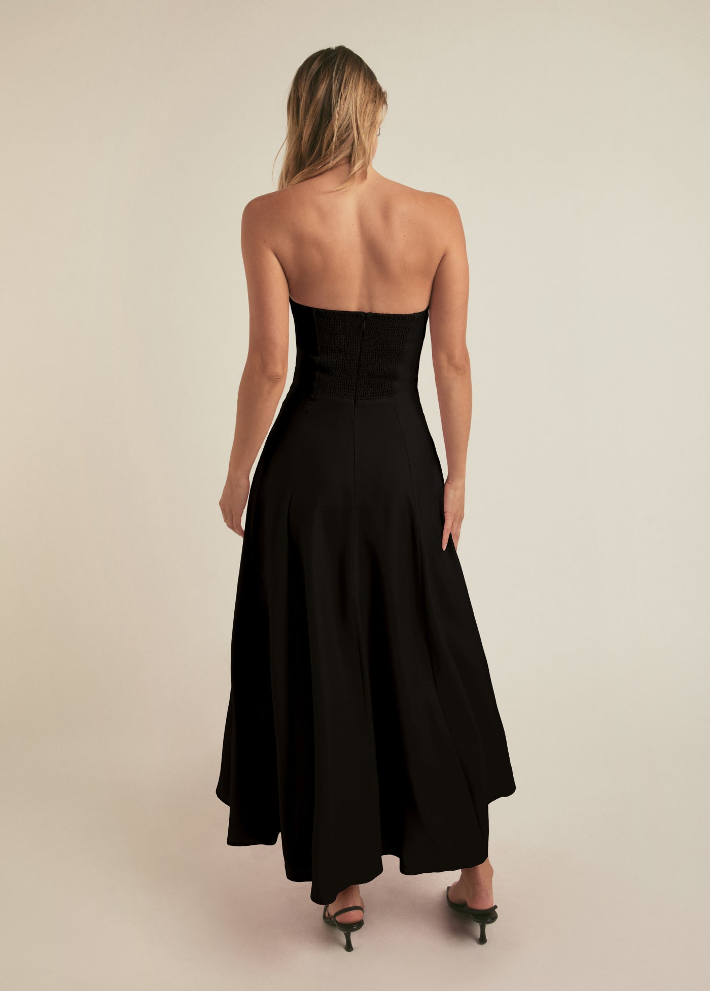 THE FAVORITE LINEN DRESS
