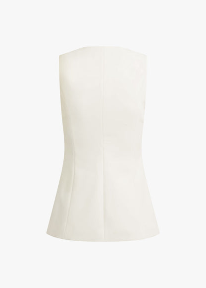 THE LONGLINE VEST