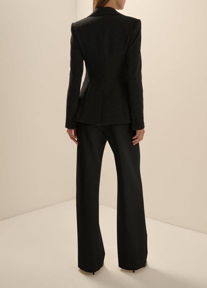 THE CLASSIC BLAZER