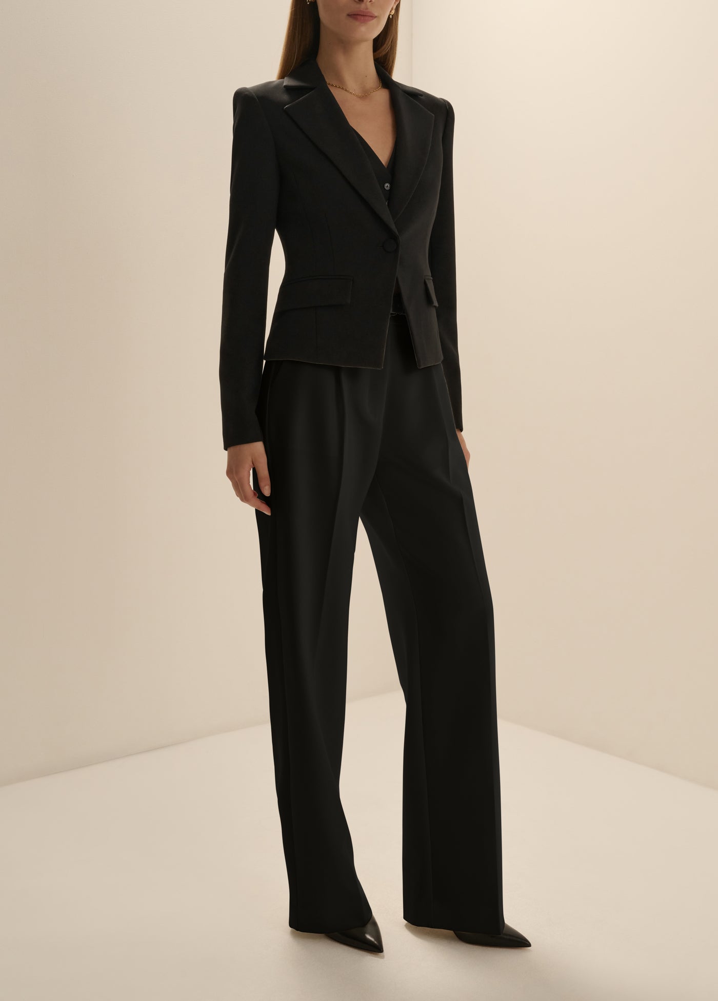 THE FAVORITE CROPPED BLAZER