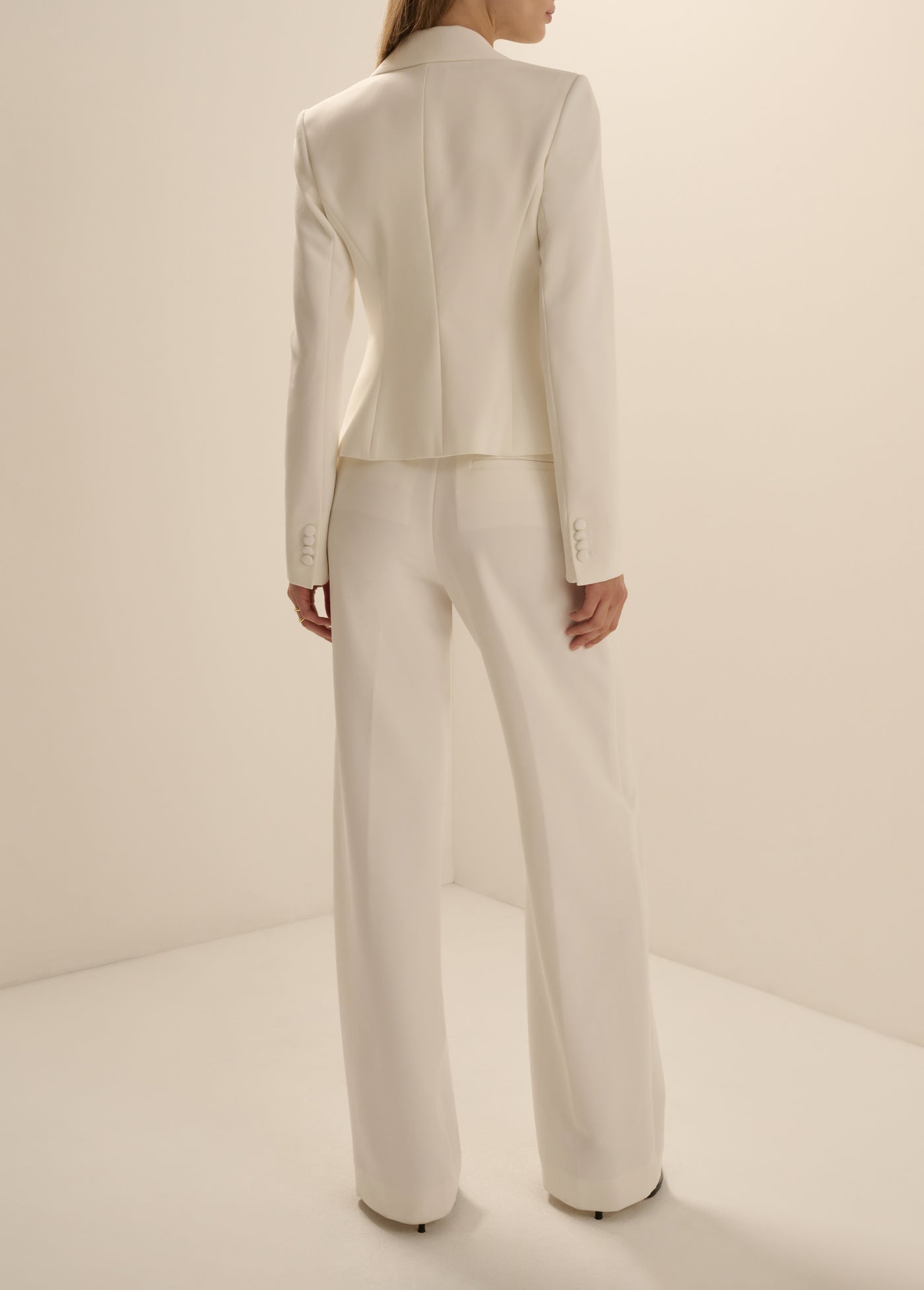 THE FAVORITE CROPPED BLAZER