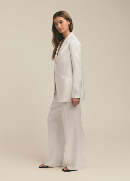 THE SATIN BLAZER