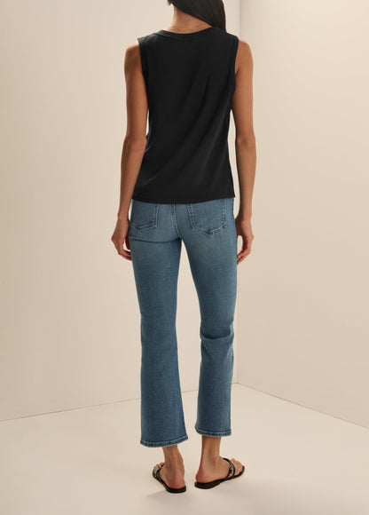 THE ORGANIC EVERYDAY V-NECK TANK