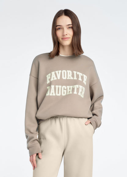 THE COLLEGIATE SWEATSHIRT