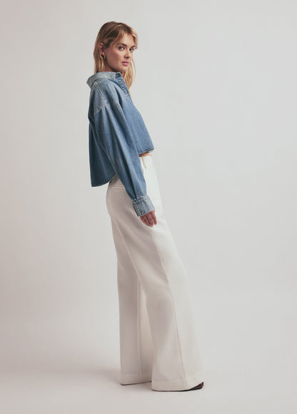 THE CROP EX-BOYFRIEND SHIRT