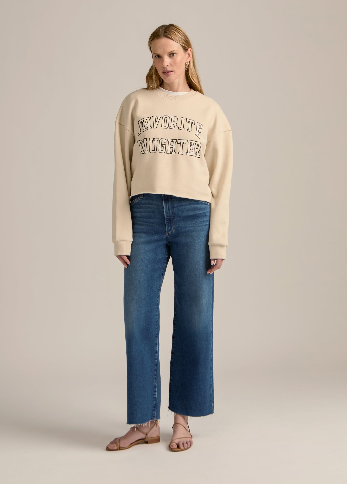 THE CROPPED COLLEGIATE SWEATSHIRT