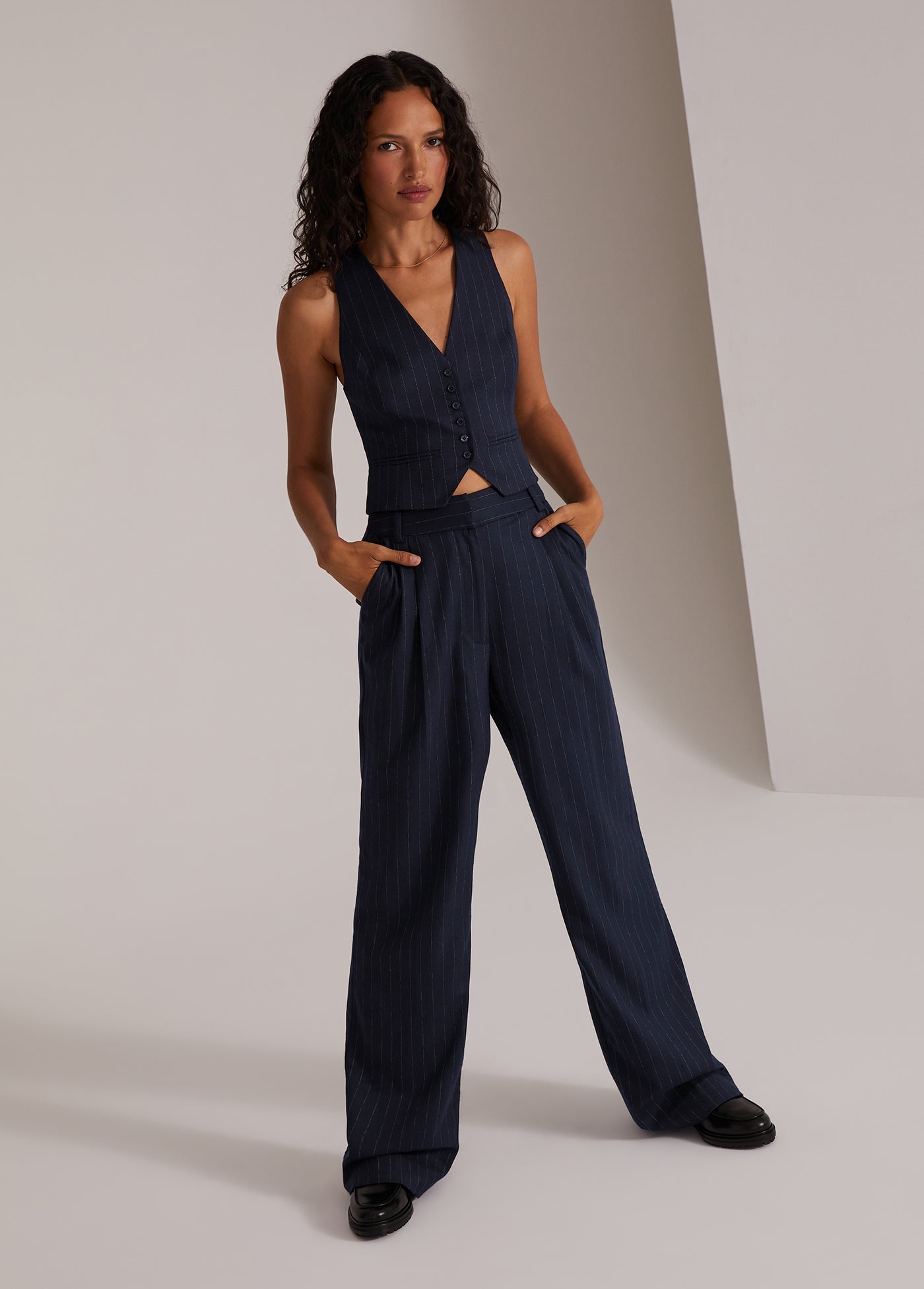 THE PETITE FAVORITE PANT